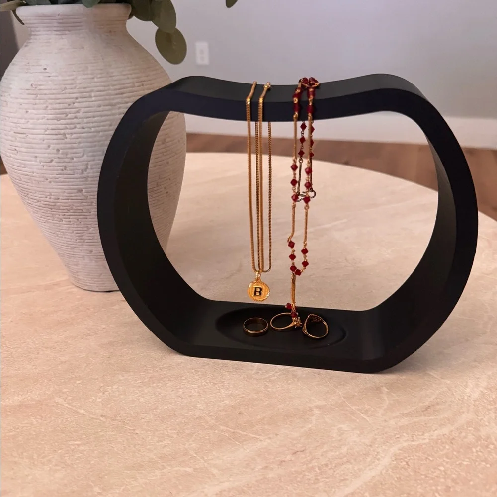 Elegant Black Jewelry Holder - 9